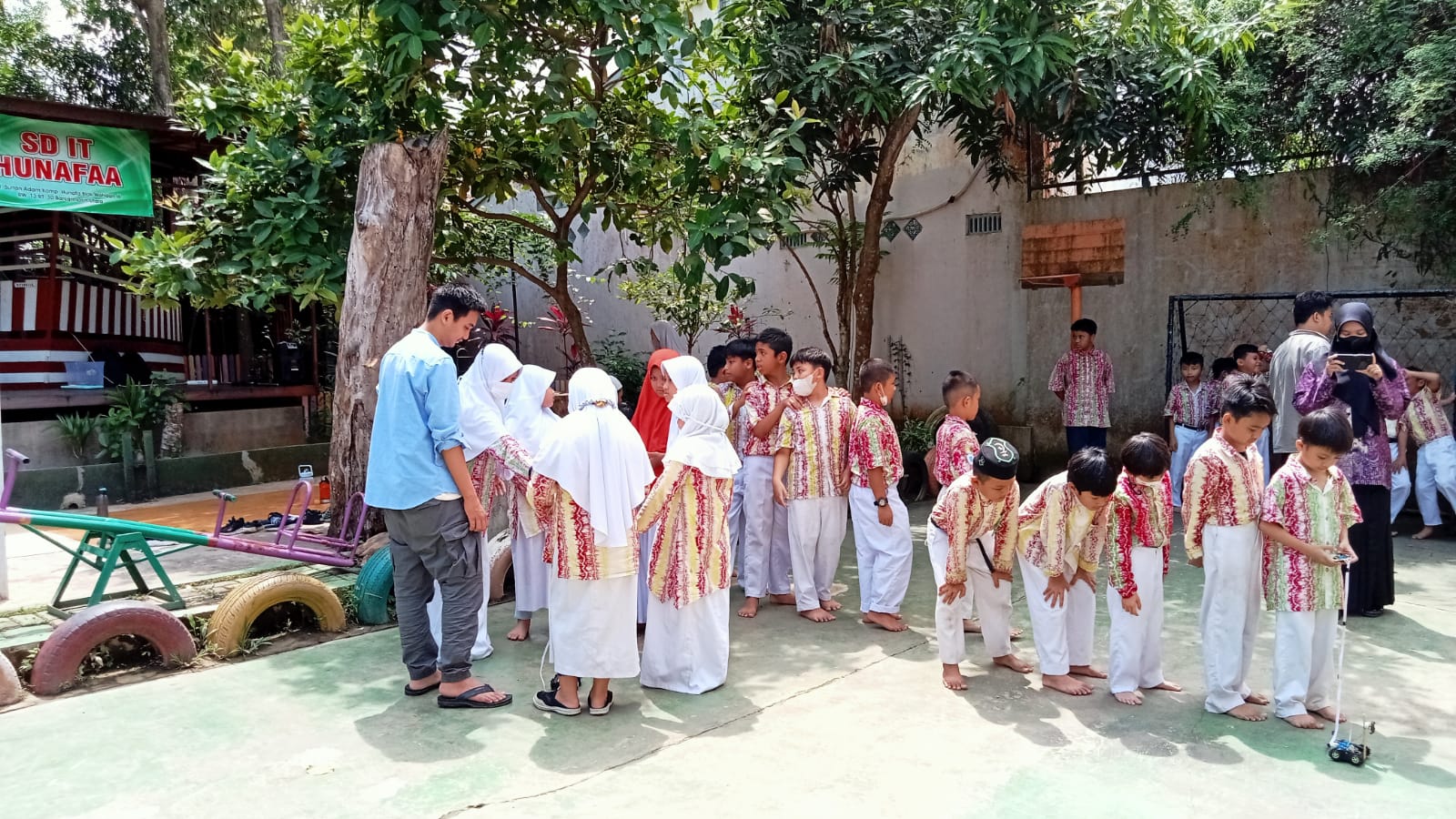 Demo Robotik SD IT Hunafaa