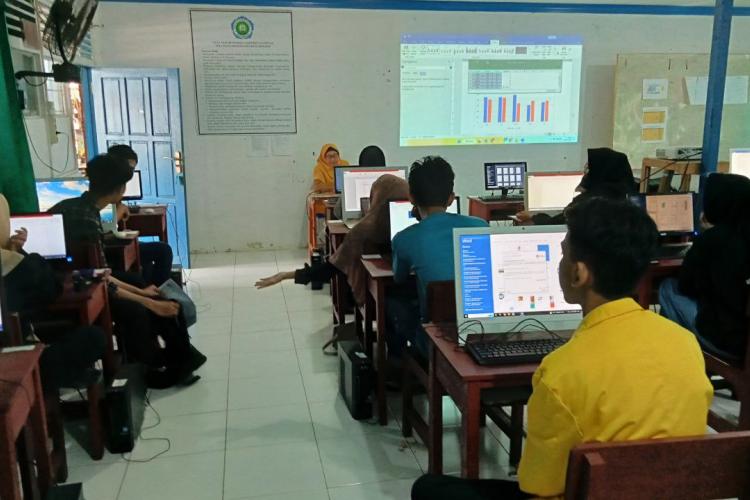 Workshop Microsoft Office SMA Muhammadiyah 2 Banjarmasin